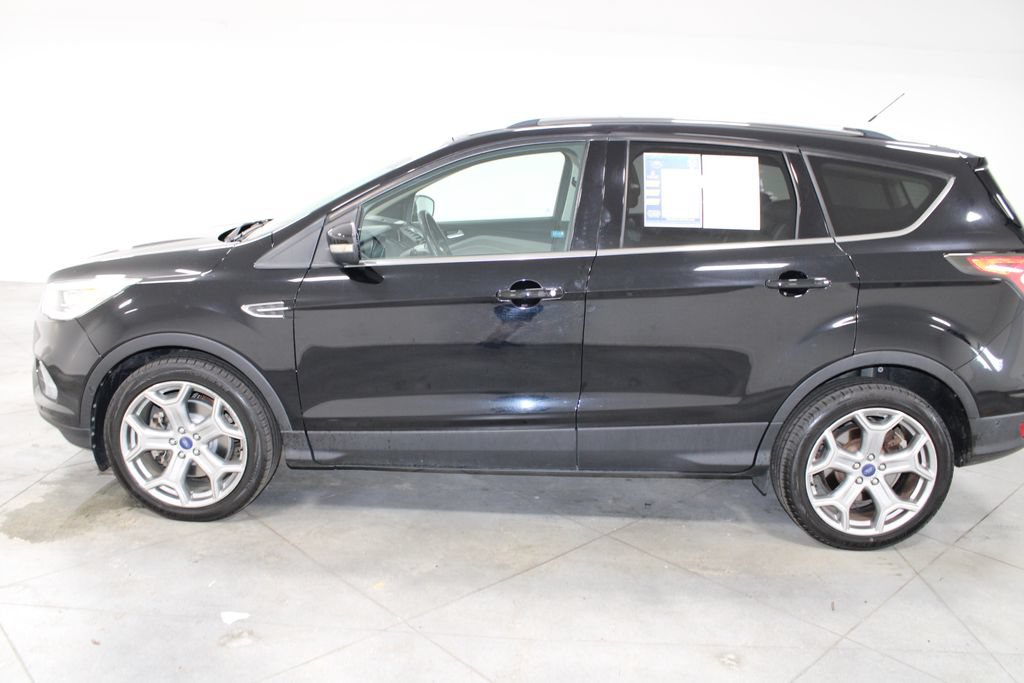 Used 2017 Ford Escape Titanium w/ Equipment Group 301A FWD image 6