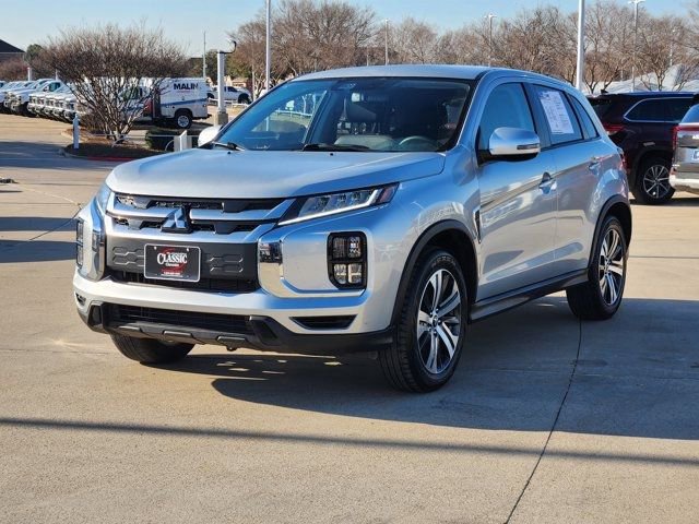 Used 2025 Mitsubishi Outlander Sport AWD image 11