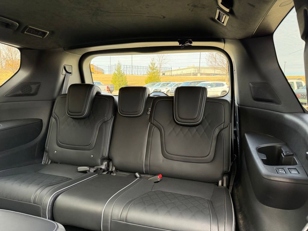 Used 2025 INFINITI QX80 Autograph image 14