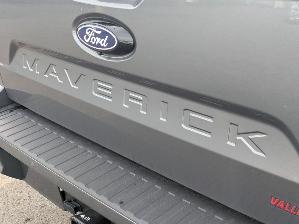 New 2026 Ford Maverick Lobo AWD/4WD image 16