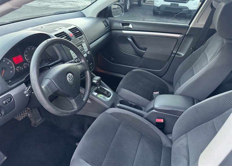 Used 2009 Volkswagen Jetta S image 9