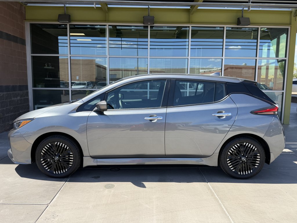 Used 2024 Nissan Leaf SV Plus FWD image 7