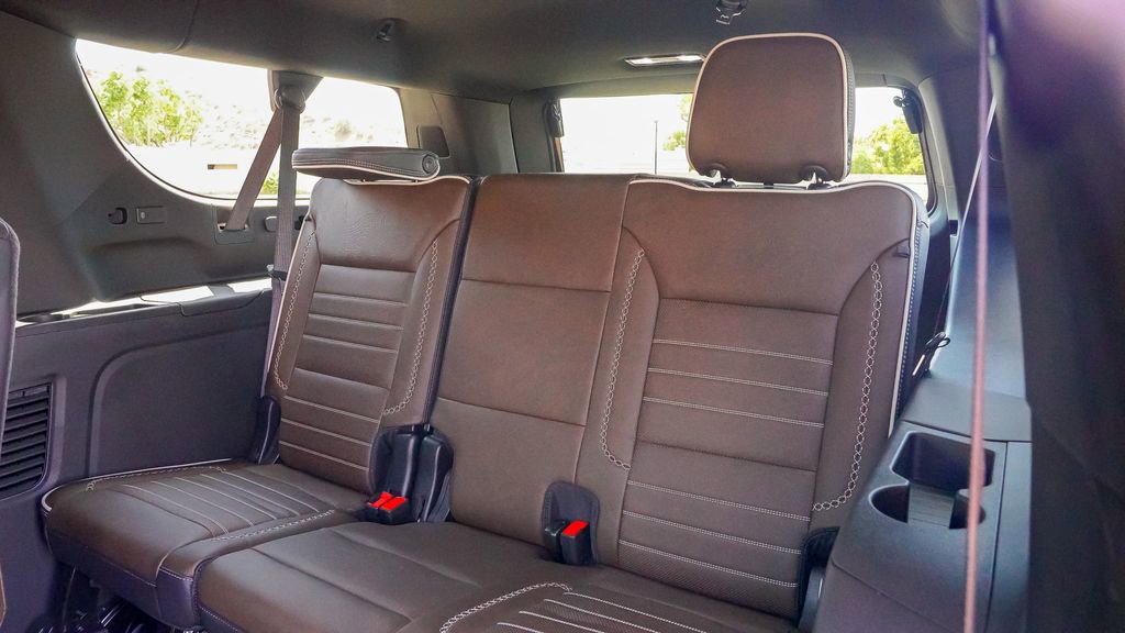 New 2026 GMC Yukon XL Denali Ultimate AWD/4WD image 14