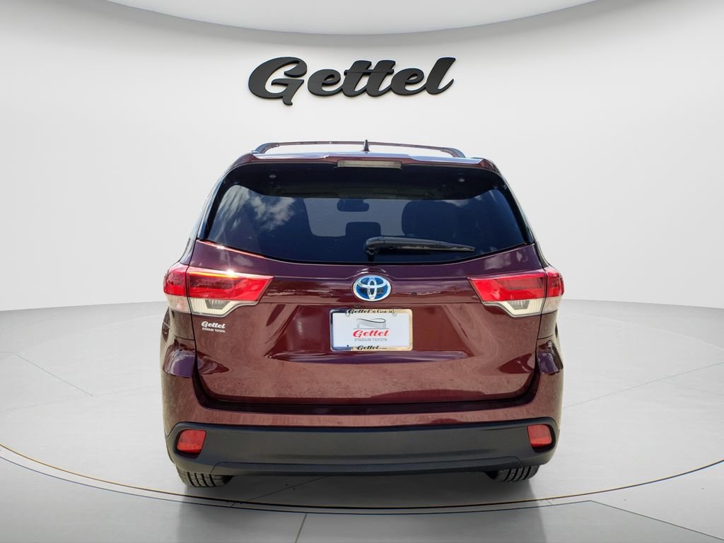 Used 2019 Toyota Highlander XLE image 5