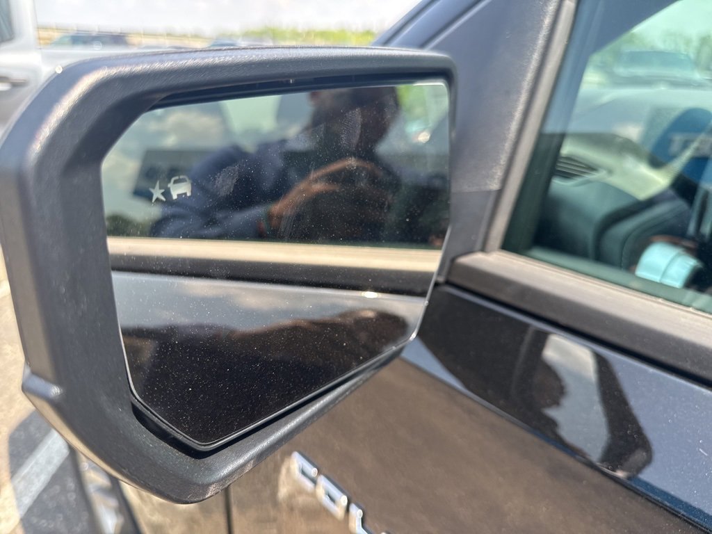 New 2025 Chevrolet Colorado LT w/ LT Convenience Package image 11