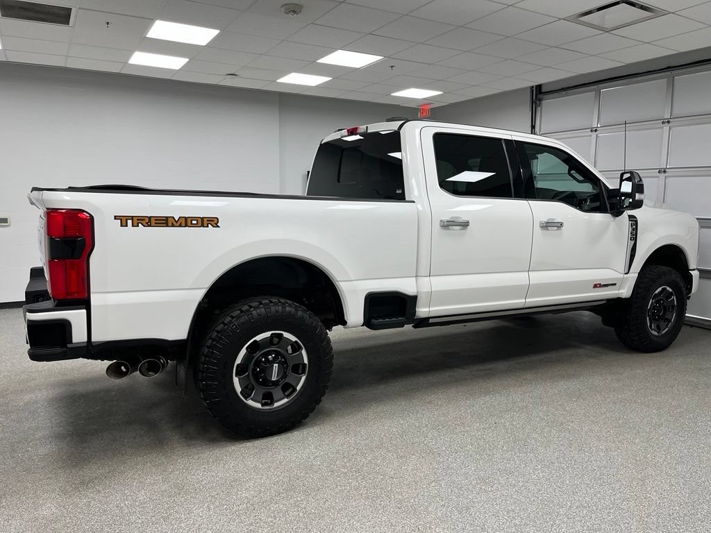 Used 2024 Ford F350 Platinum w/ Tremor Off-Road Package AWD/4WD image 11