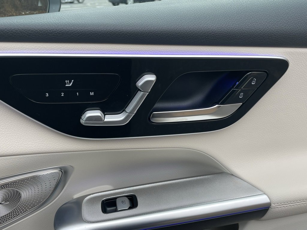 Used 2026 Mercedes-Benz GLC 300 4MATIC image 14