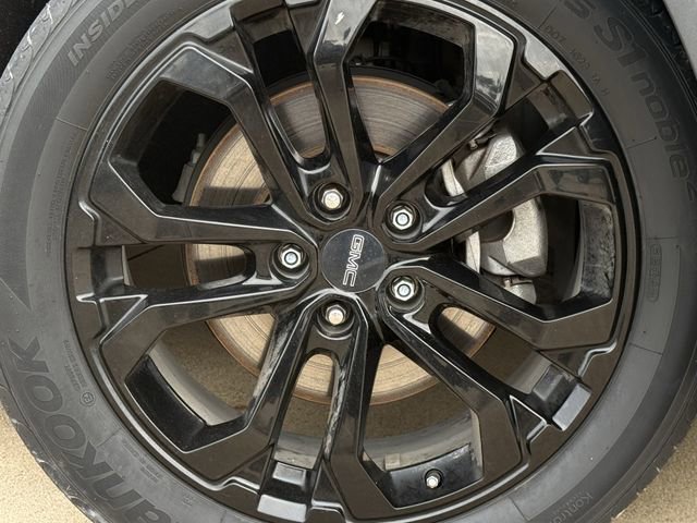 Used 2020 GMC Terrain SLT w/ Preferred Package AWD/4WD image 11