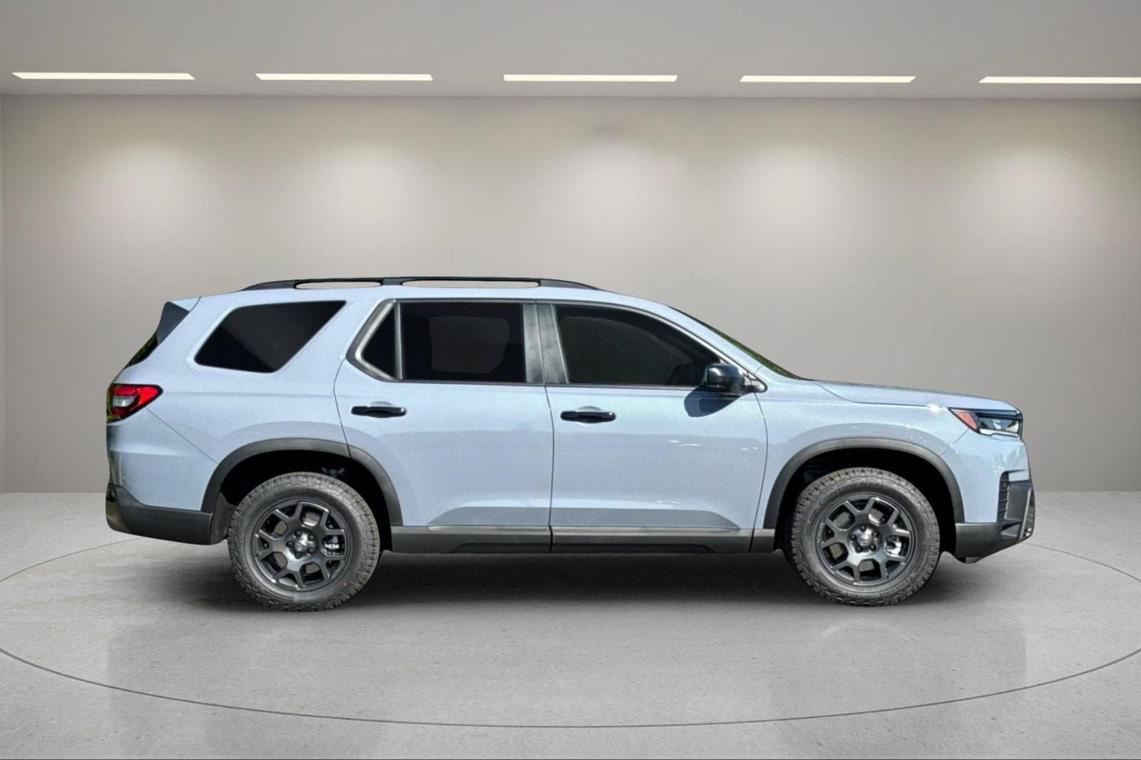 New 2026 Honda Pilot TrailSport image 2