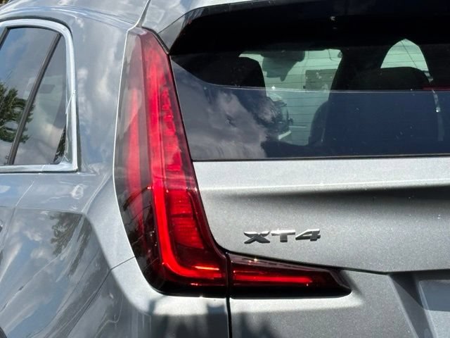 Used 2023 Cadillac XT4 Premium Luxury FWD image 10