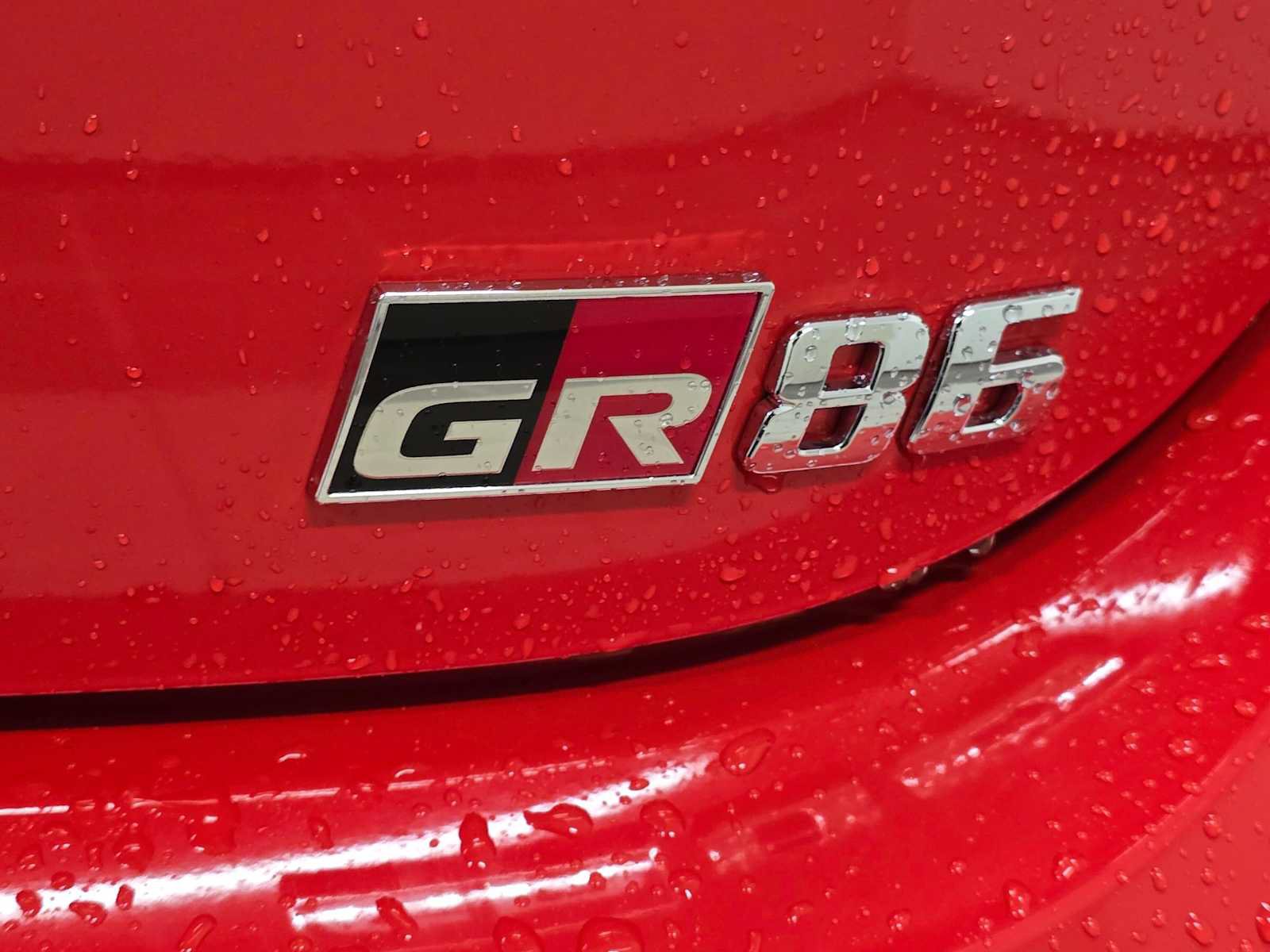 Certified 2025 Toyota GR86 Premium w/ ALL Weather Mat Package (TMS) RWD image 7