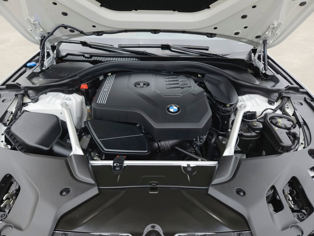 Used 2023 BMW 530i w/ Premium Package RWD image 23