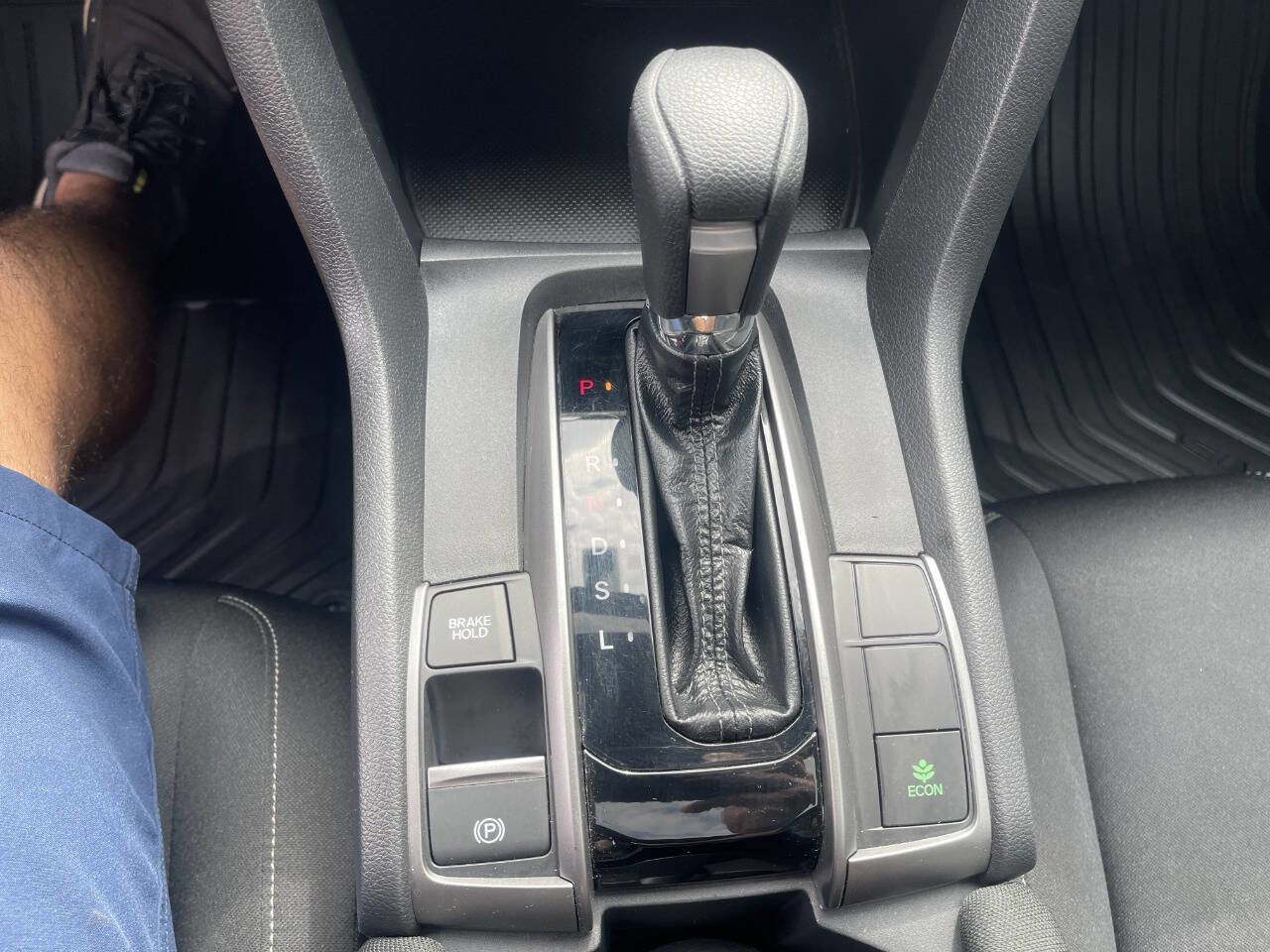 Used 2018 Honda Civic EX image 34