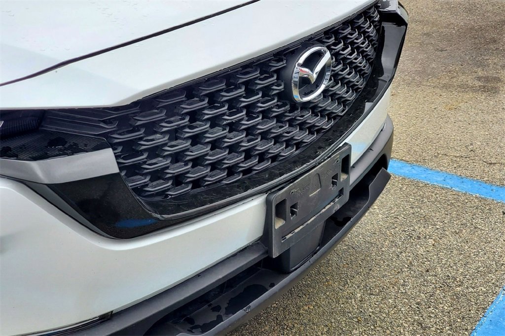 Used 2024 MAZDA CX-50 AWD 2.5 S w/ Preferred Package image 3