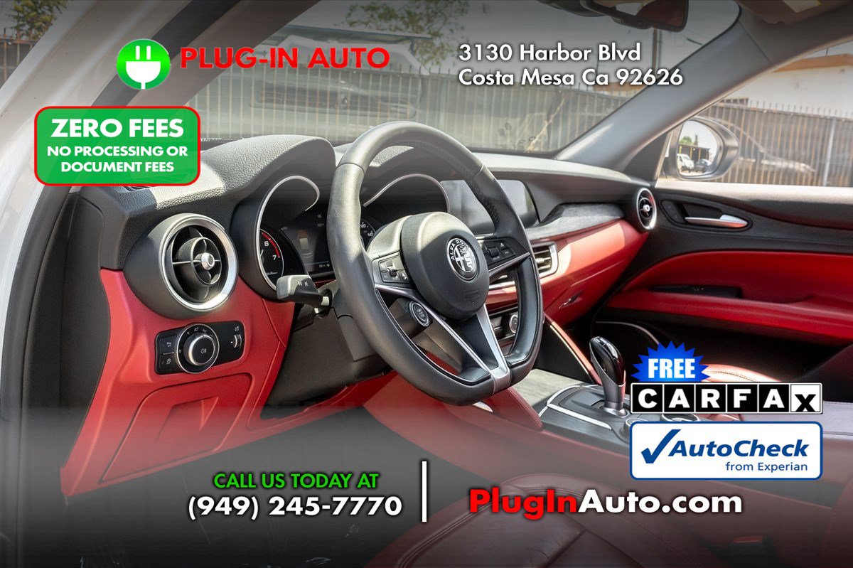 Used 2019 Alfa Romeo Stelvio RWD image 2