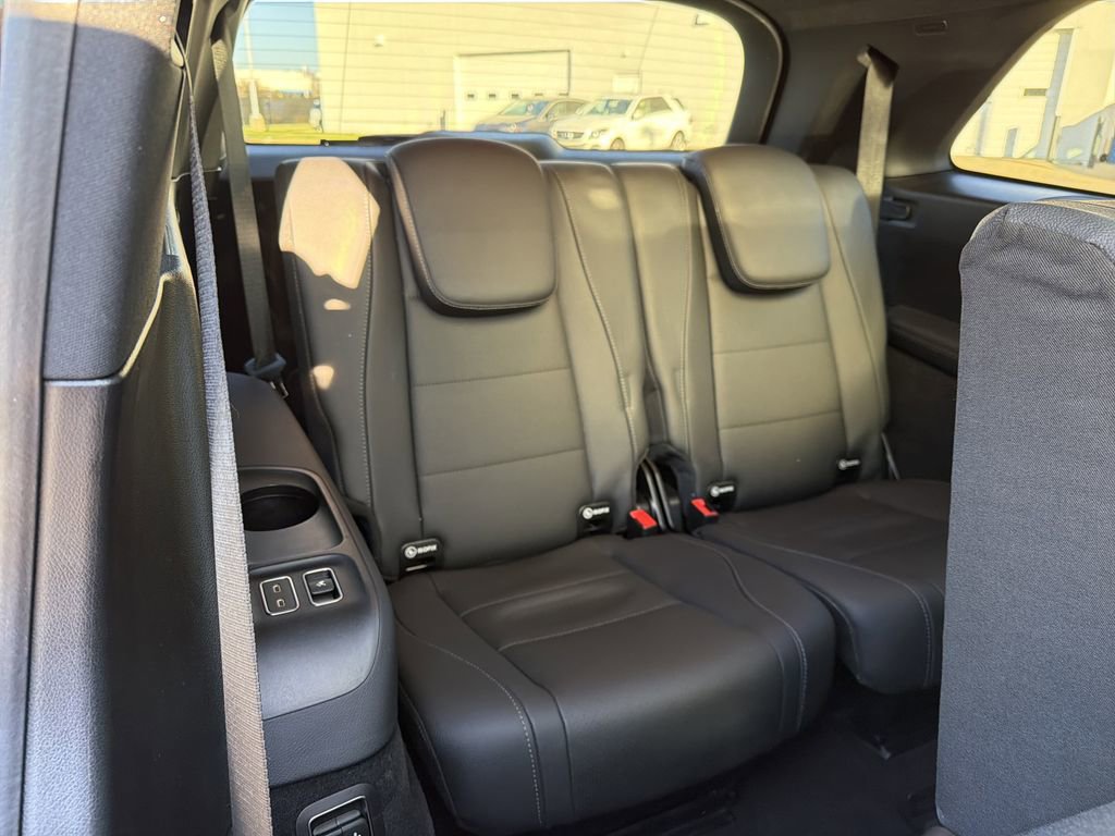 Certified 2024 Mercedes-Benz GLS 450 4MATIC image 18