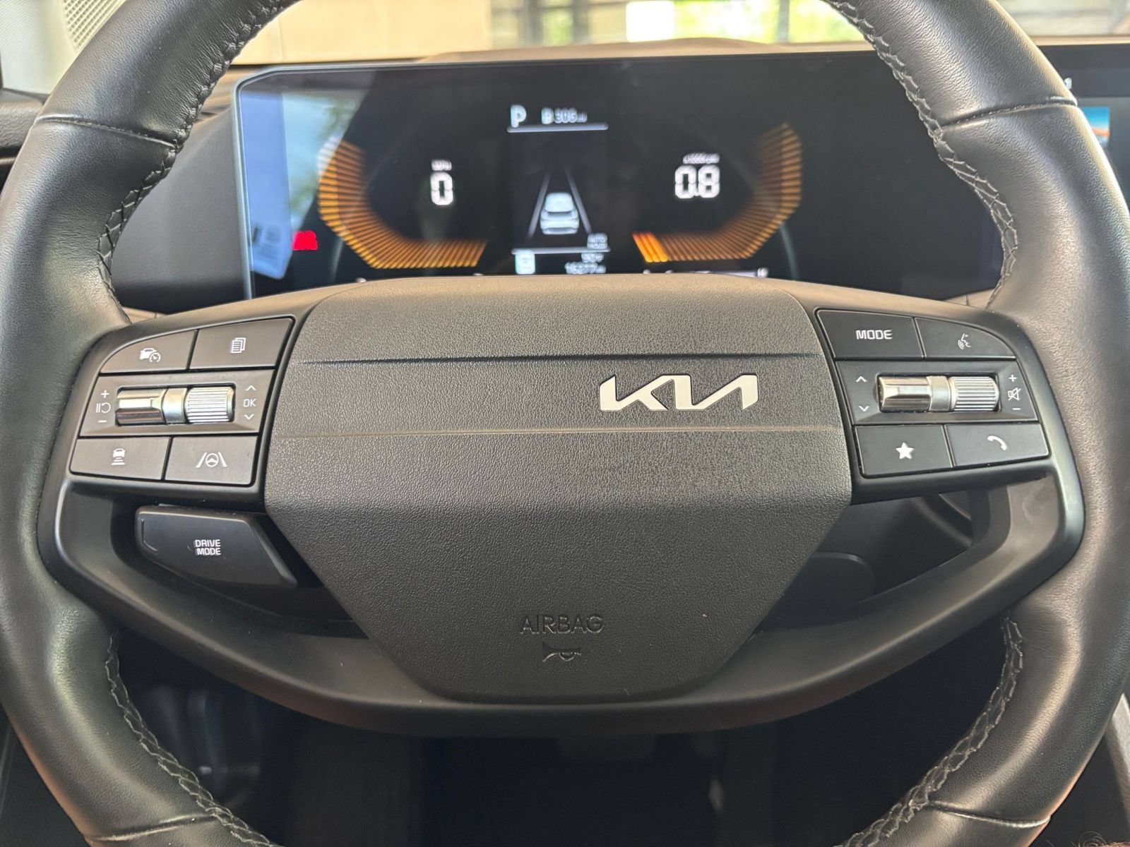 Used 2026 Kia Sportage LX FWD image 27