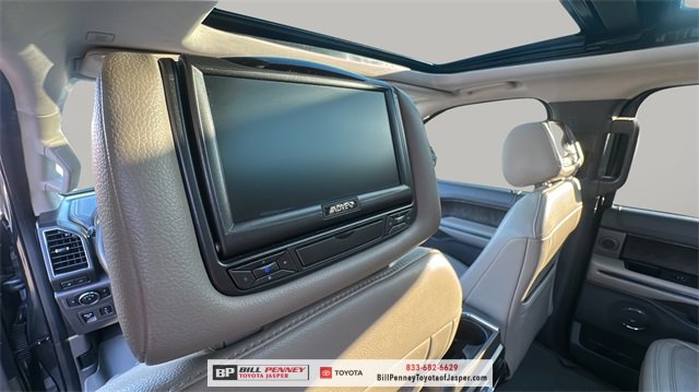 Used 2018 Ford Expedition Limited w/ Equipment Group 301A image 21