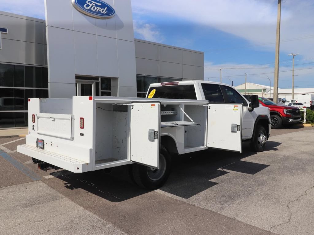Used 2022 GMC Sierra 3500 Pro w/ Convenience Package AWD/4WD image 18