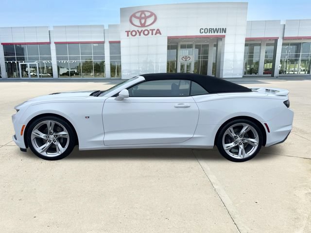 Used 2022 Chevrolet Camaro SS RWD image 2