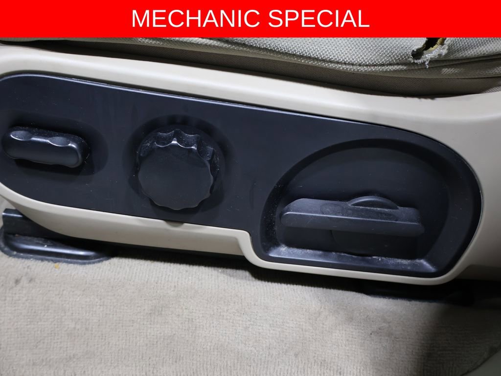 Used 2006 Ford F150 XLT AWD/4WD image 17