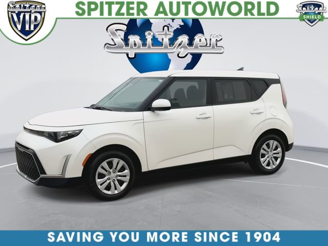 Used 2024 Kia Soul LX image 5