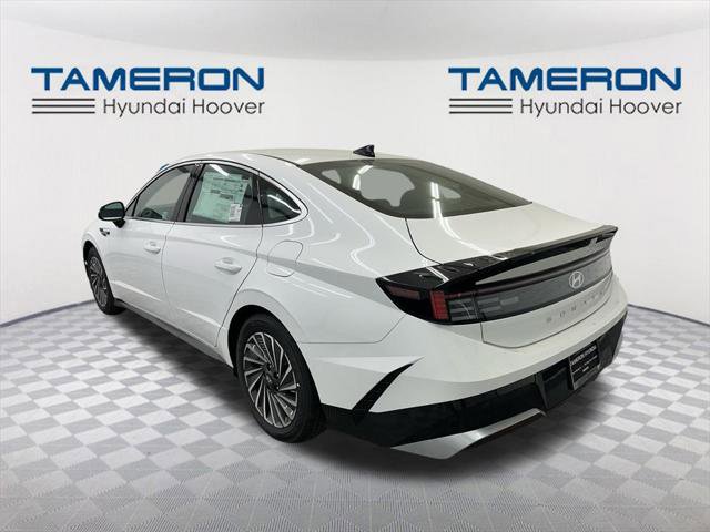 New 2025 Hyundai Sonata SEL image 3