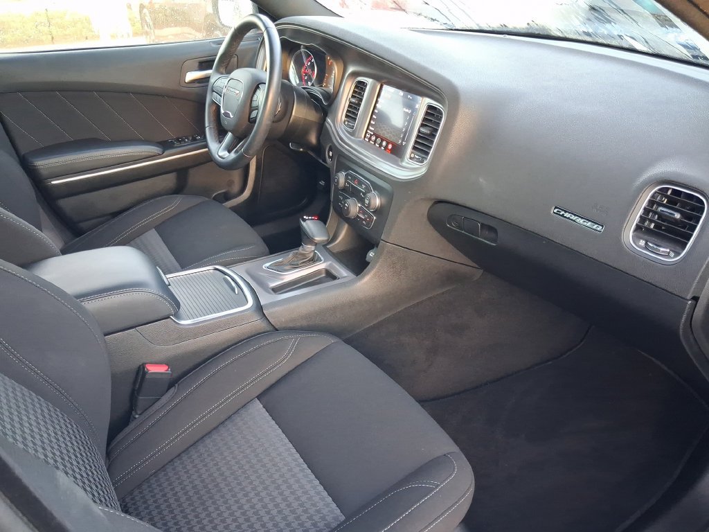 Used 2023 Dodge Charger SXT RWD image 26
