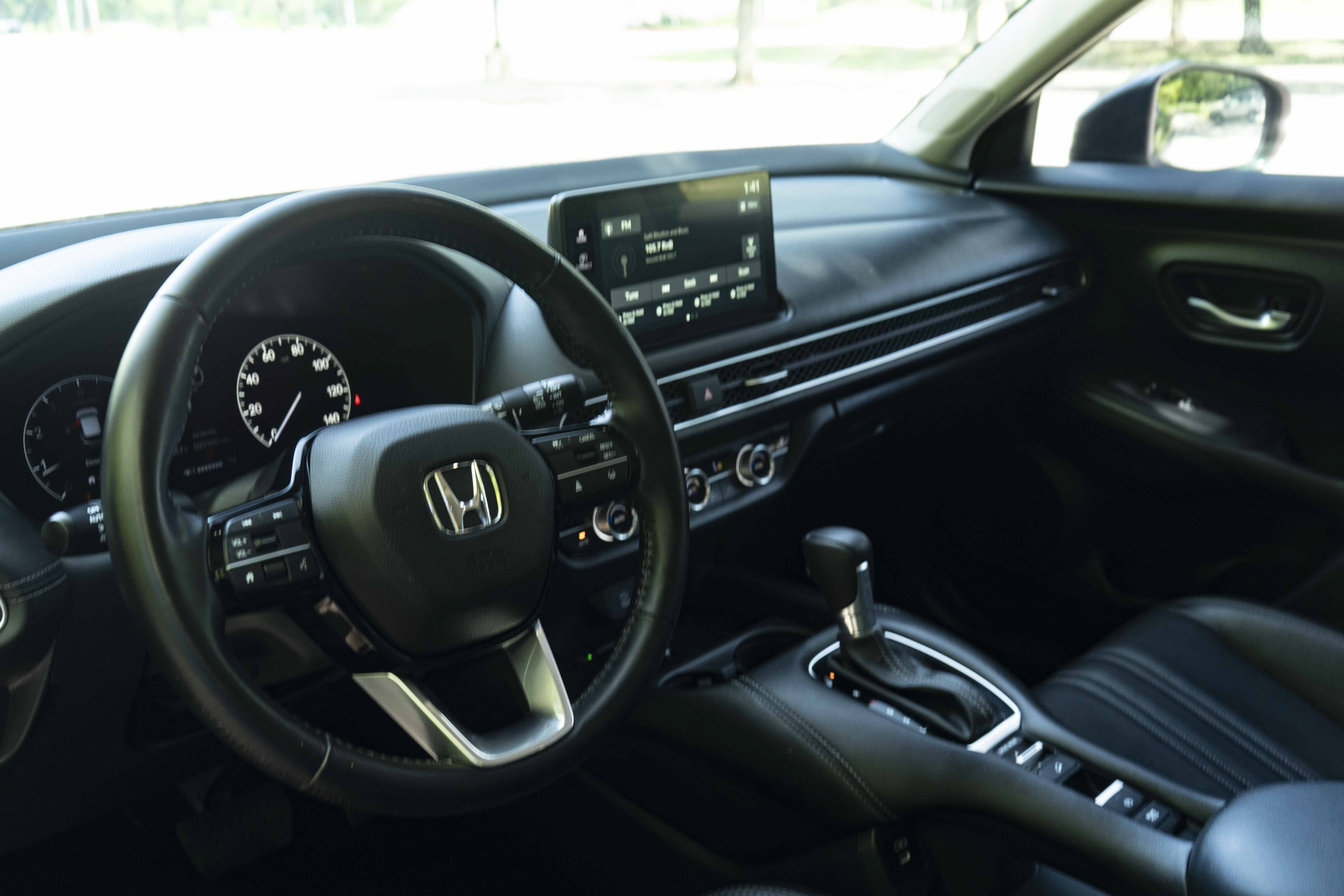 Used 2026 Honda HR-V EX-L image 16