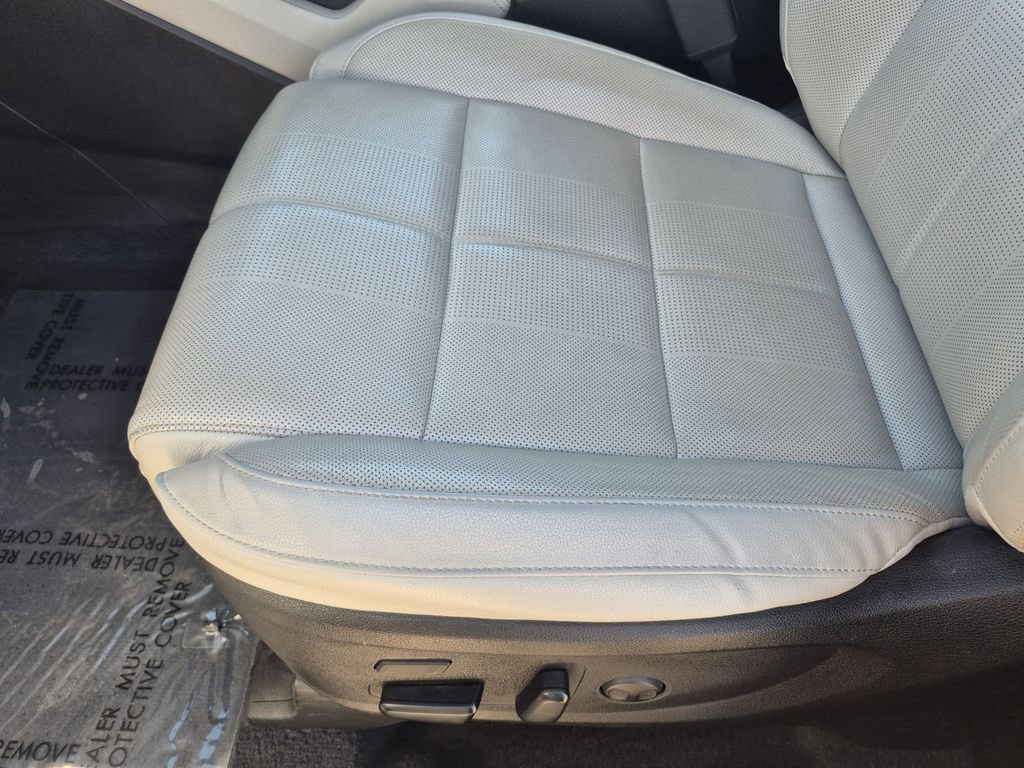 Used 2022 Kia Telluride SX image 12