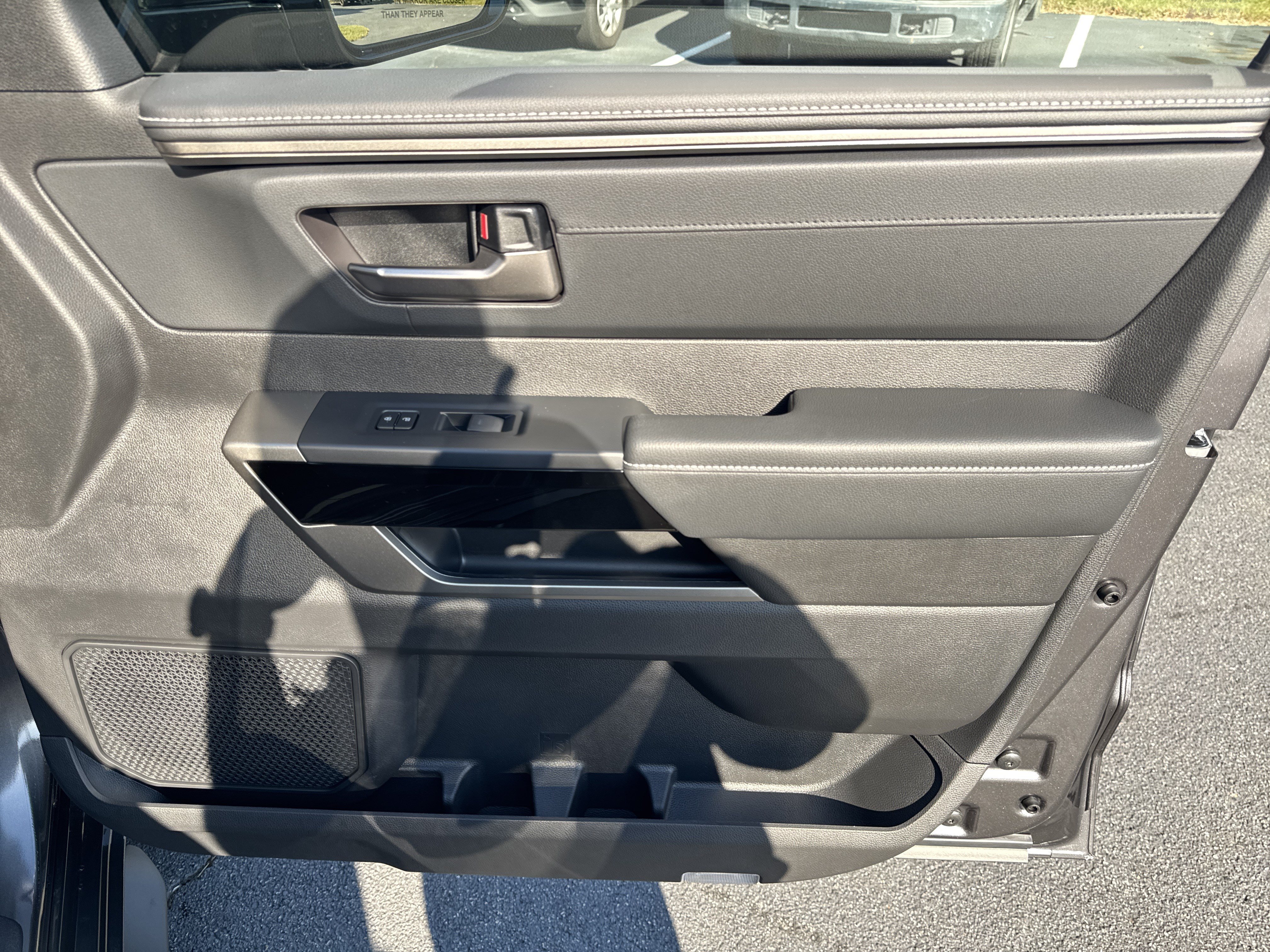 New 2026 Toyota Tundra Limited AWD/4WD image 39