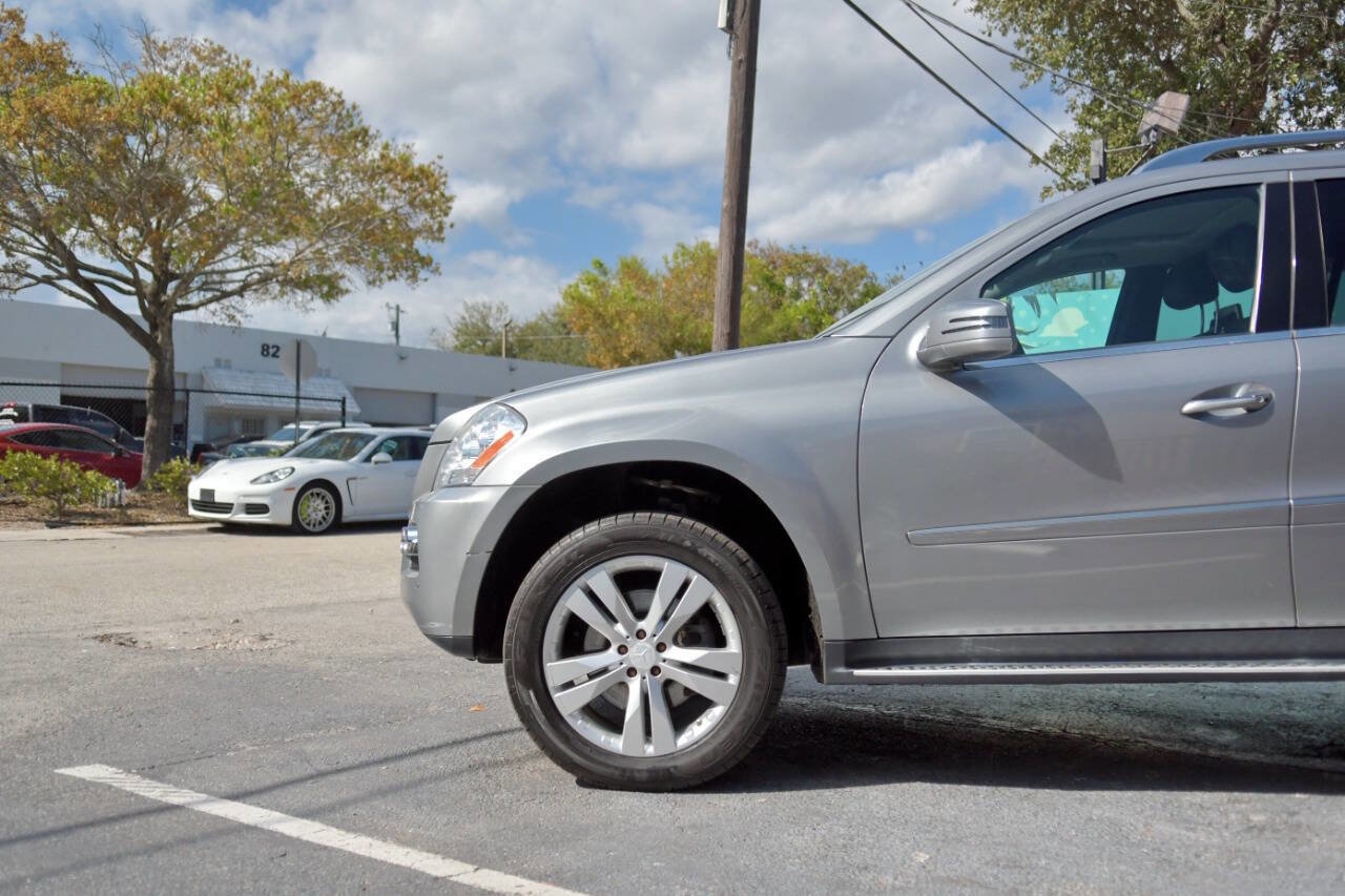 Used 2011 Mercedes-Benz GL 450 4MATIC image 5