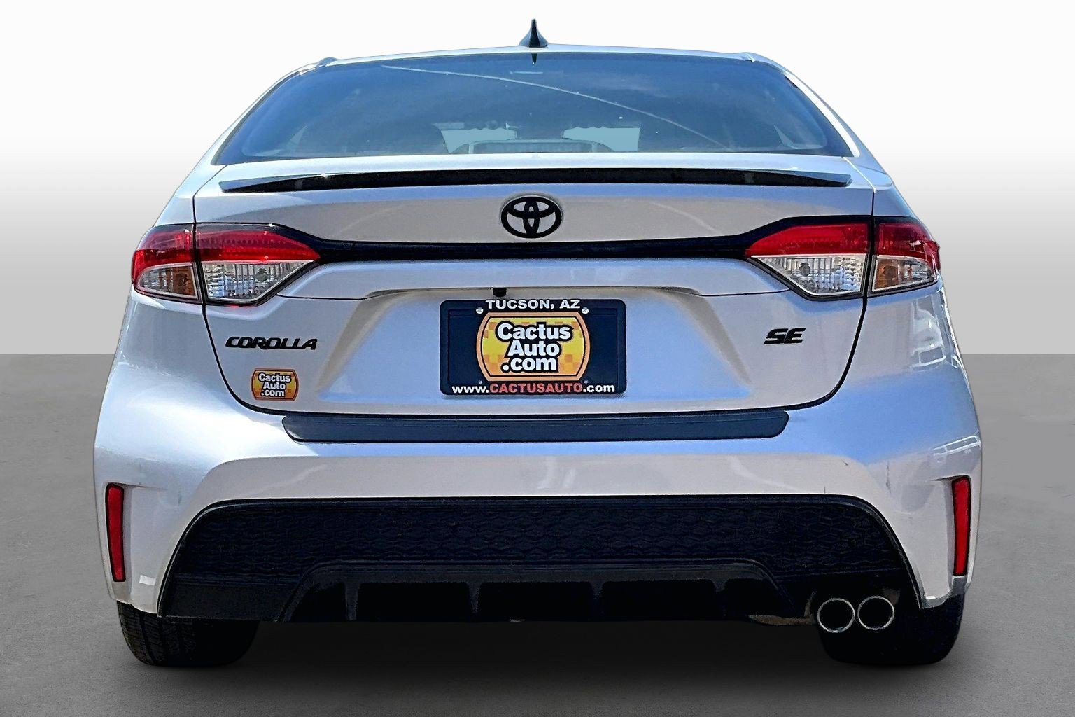 Used 2021 Toyota Corolla SE w/ Carpet Mat Package (TMS) FWD image 4