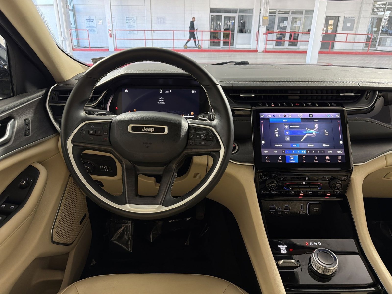 Used 2022 Jeep Grand Cherokee L Limited image 16