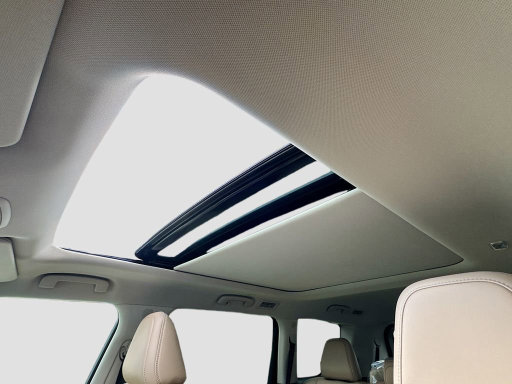 New 2026 INFINITI QX80 Pure w/ Cargo Package RWD image 23