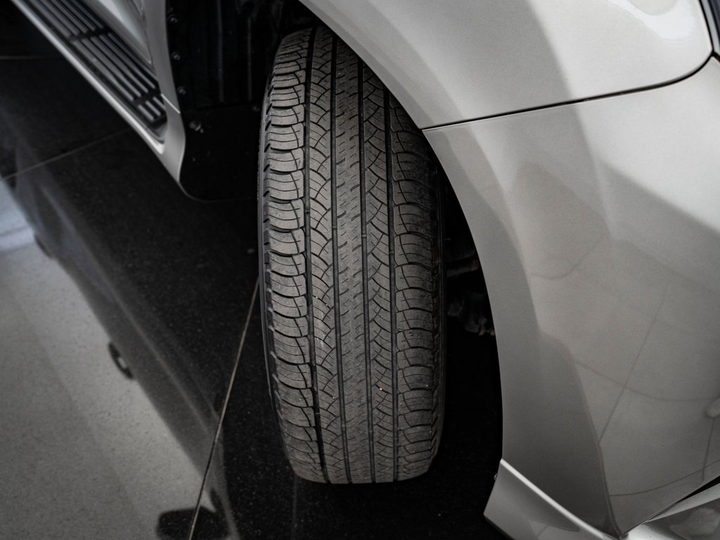 Certified 2020 Lexus GX 460 Premium w/ Premium Package image 52