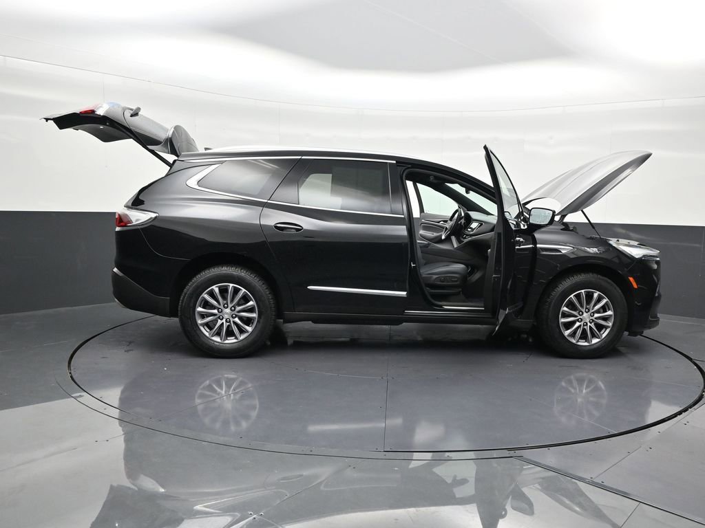 Used 2022 Buick Enclave Essence image 33