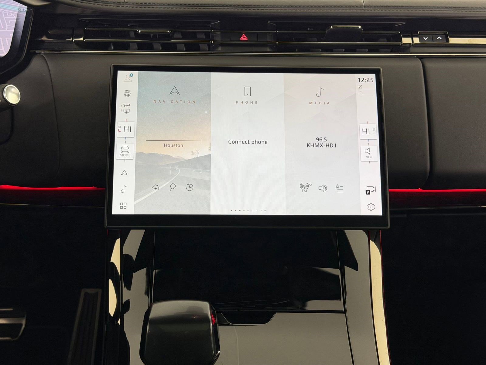 Certified 2024 Land Rover Range Rover Sport image 23