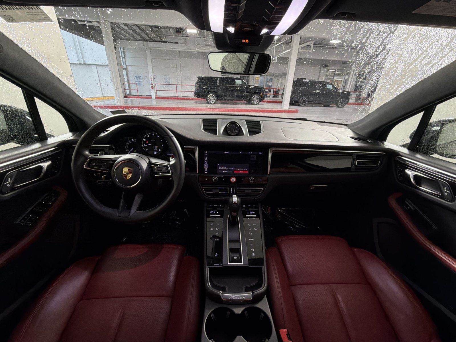 Used 2024 Porsche Macan Turbo AWD/4WD image 23