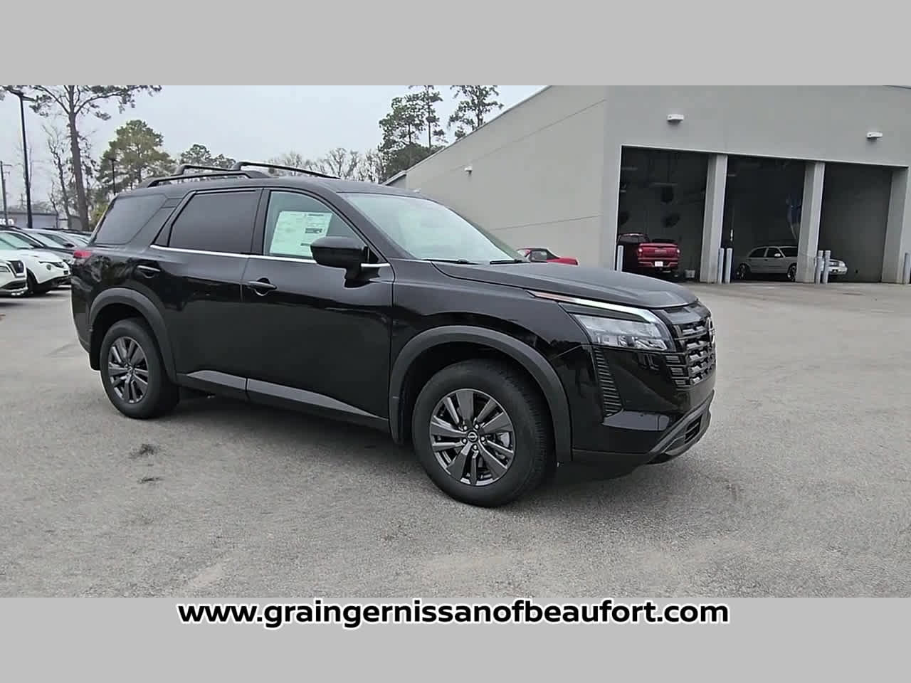 New 2026 Nissan Pathfinder SV FWD image 39