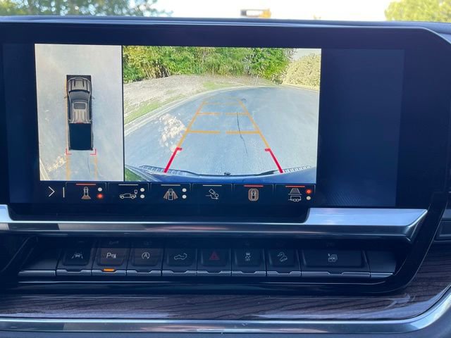 Used 2025 Chevrolet Silverado 1500 LT Trail Boss w/ LT Trail Boss Premium Package image 12