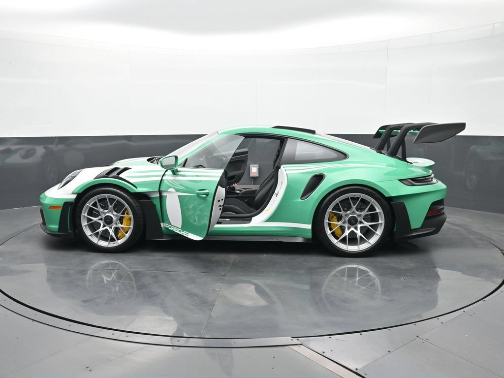 Certified 2025 Porsche 911 GT3 RS RWD image 24