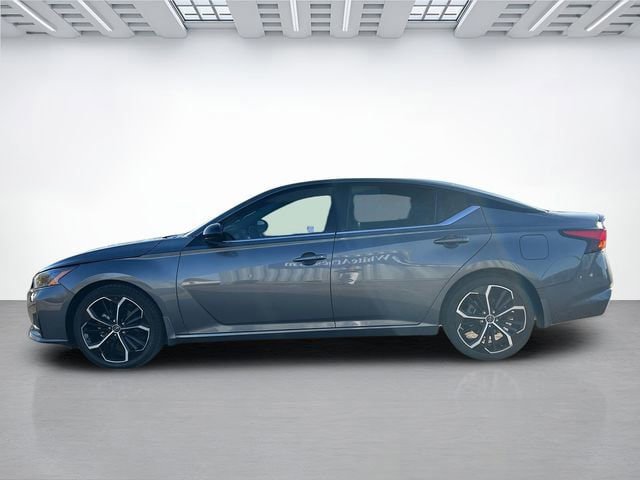 Used 2024 Nissan Altima 2.5 SR image 7