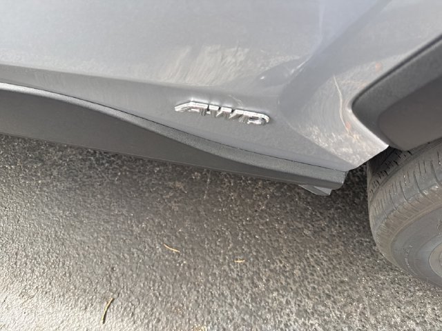 Used 2025 Toyota RAV4 LE AWD/4WD image 44