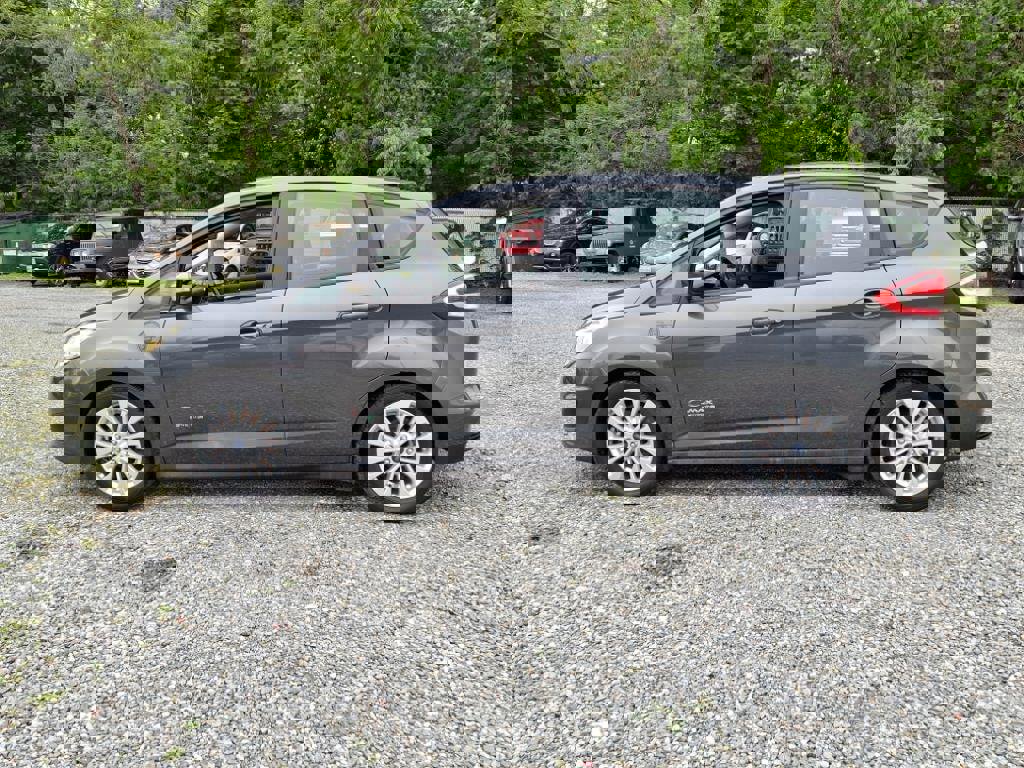 Used 2017 Ford C-MAX Energi SE image 6
