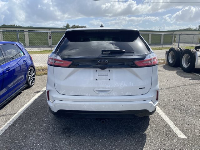 Used 2022 Ford Edge SE w/ Black Appearance Package AWD/4WD image 3