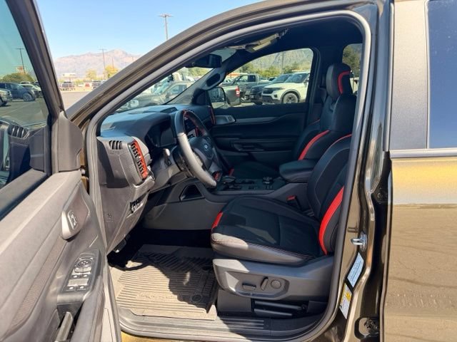 Used 2025 Ford Ranger Raptor AWD/4WD image 18