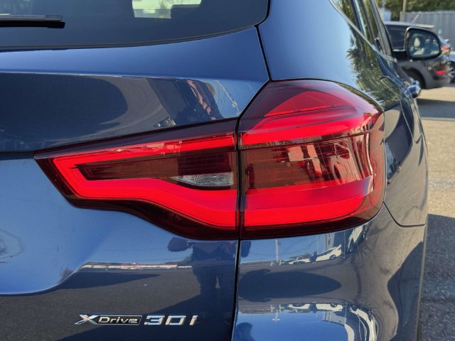 Used 2021 BMW X3 xDrive30i w/ Convenience Package AWD/4WD image 16