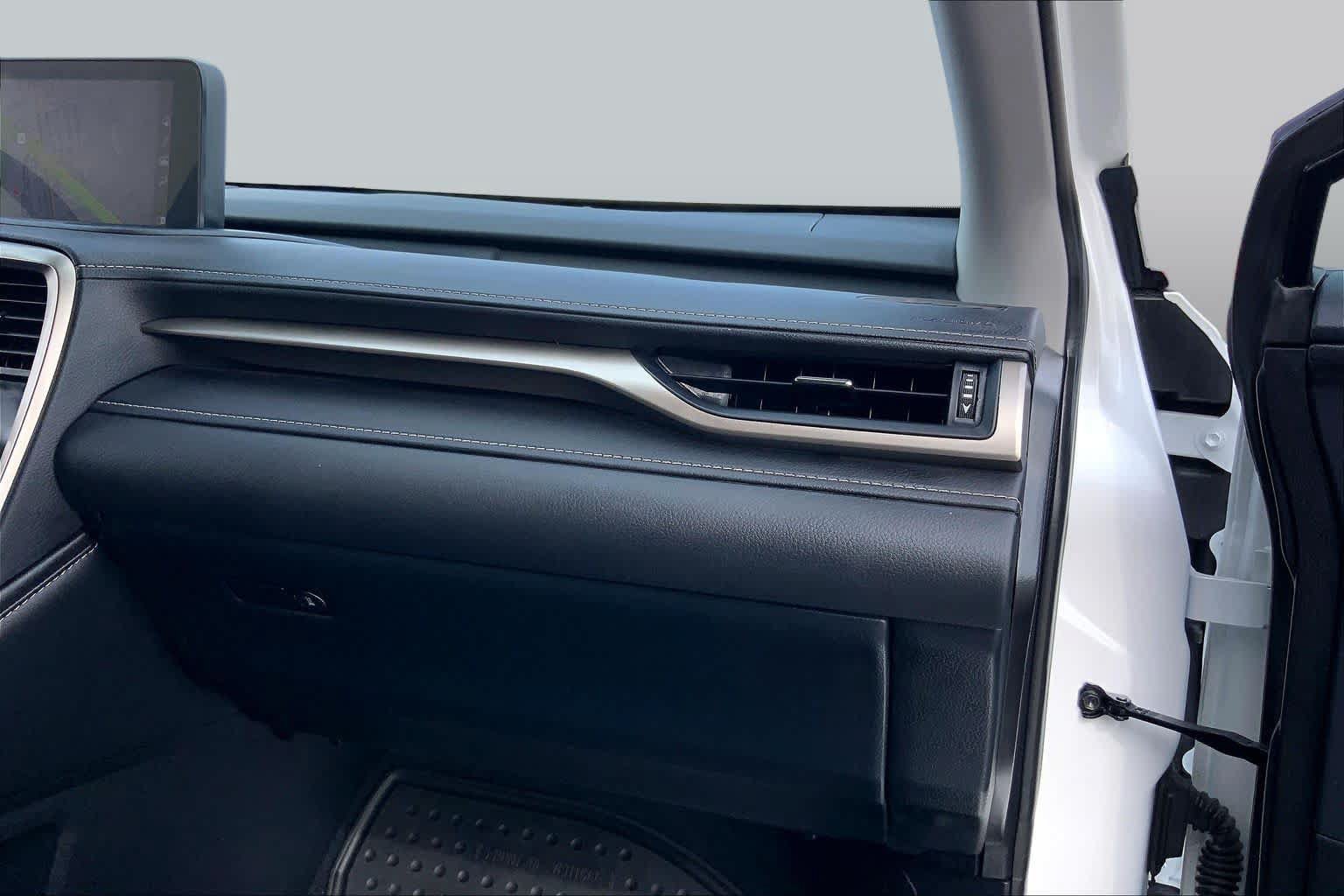 Used 2022 Lexus RX 350 FWD w/ Premium Package image 18
