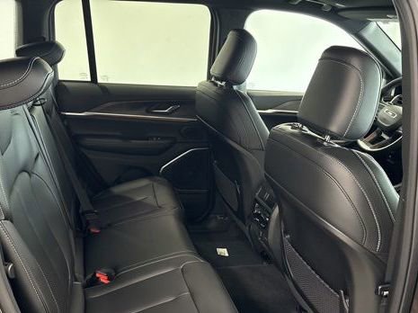New 2026 Jeep Grand Cherokee Limited AWD/4WD image 28